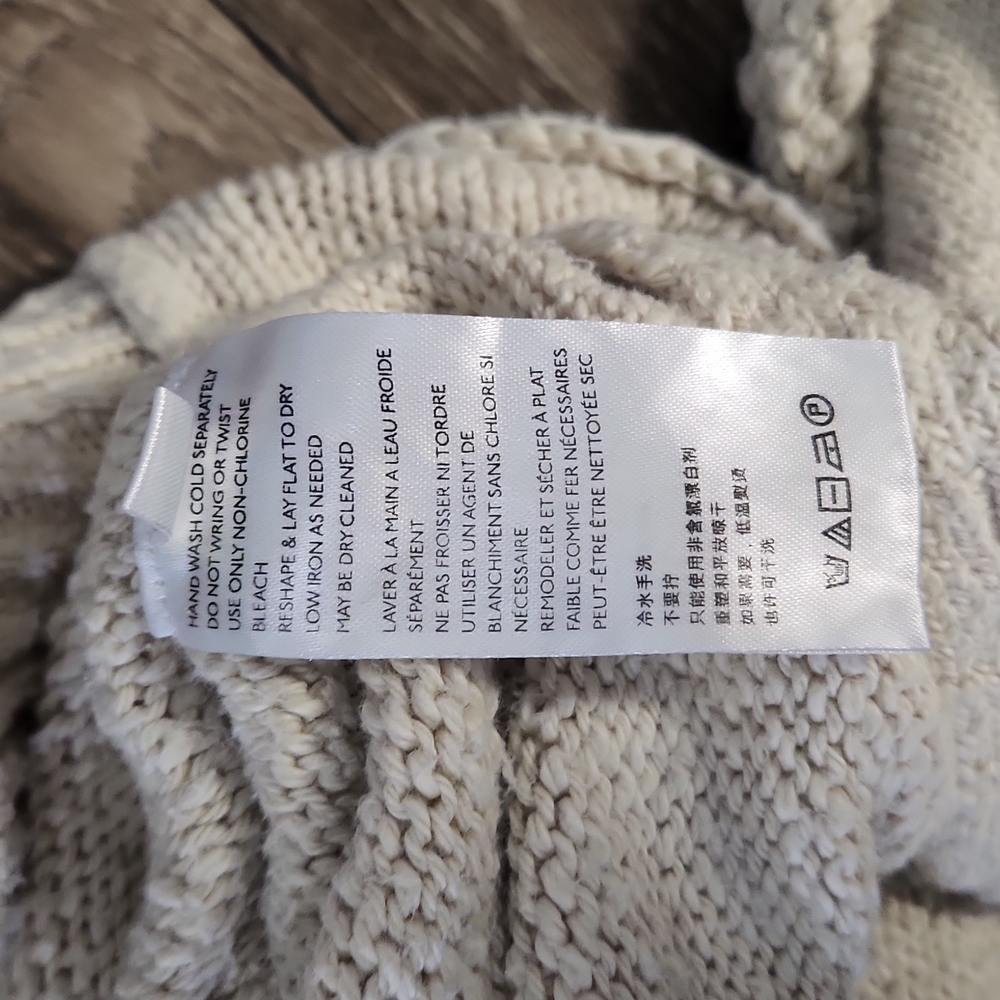 Urban Outfitters Wheat Cropped Ballon Sleeve Sweater Size XS - Picture 8 of 10